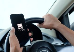 Uber loses appeal against ruling drivers